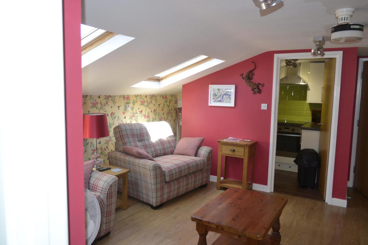 The Lawns Tea Room And B&B Ashcott Exterior foto