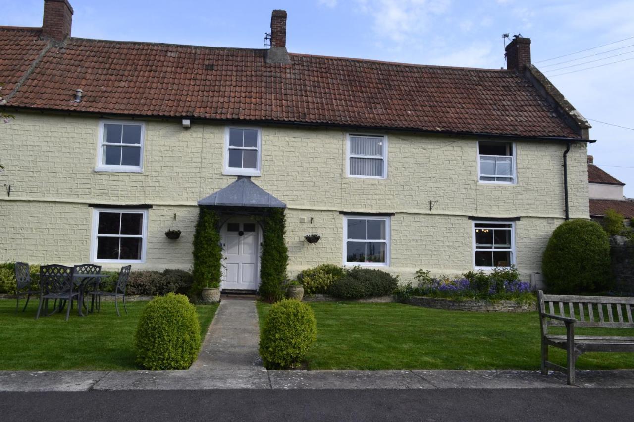 The Lawns Tea Room And B&B Ashcott Exterior foto